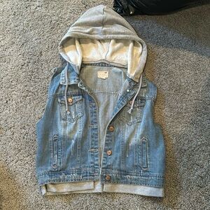LA HEARTS jean jacket sweatshirt hoodie vest